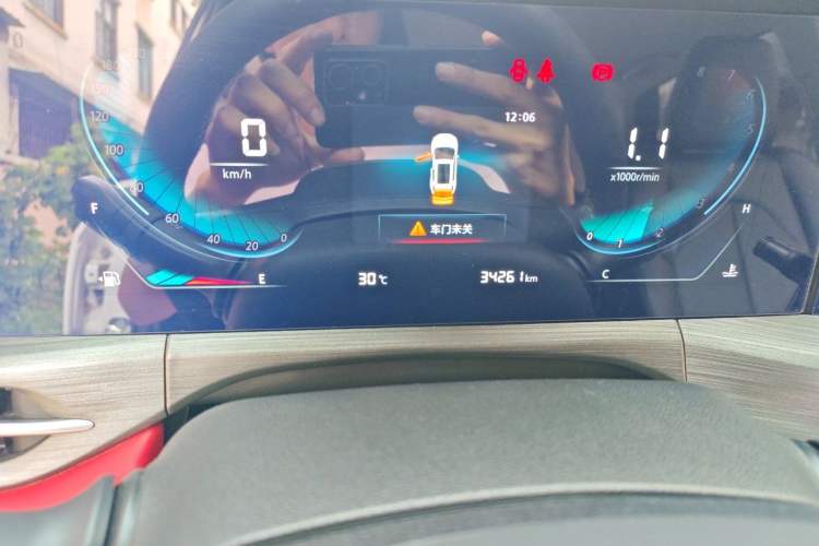 Used CHANGAN CS55PLUS 2021 Blue Whale Edition 1.5T Manual Luxury Model Odometer Close Up