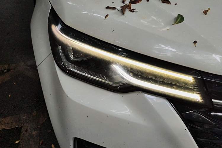 Used CHANGAN CS55PLUS 2021 Blue Whale Edition 1.5T DCT Luxury Model Right Front Headlight