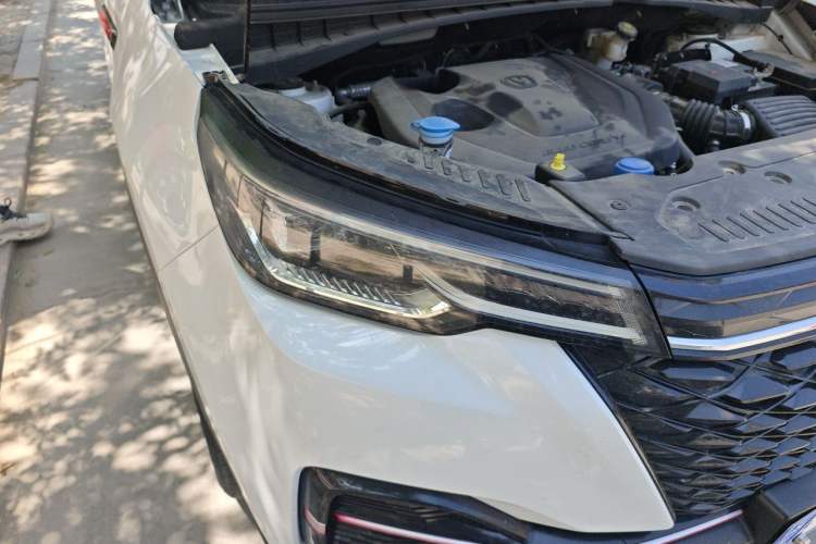 Used CHANGAN CS55PLUS 2021 Blue Whale Edition 1.5T DCT Prestige Model Right Front Headlight