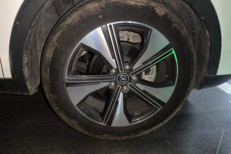 Used CHANGAN CS55PLUS 2021 Blue Whale Edition 1.5T DCT Luxury Model Right Front Wheel Hub