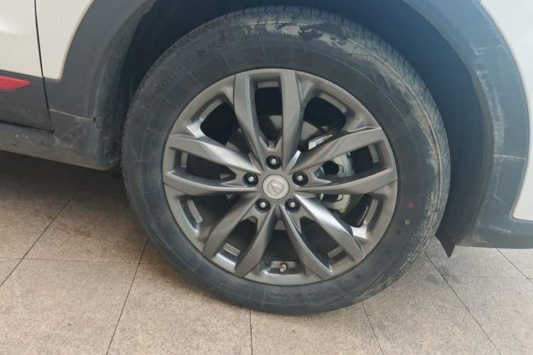 Used CHANGAN CS55PLUS 2021 Blue Whale Edition 1.5T DCT Luxury Model Right Front Wheel Hub