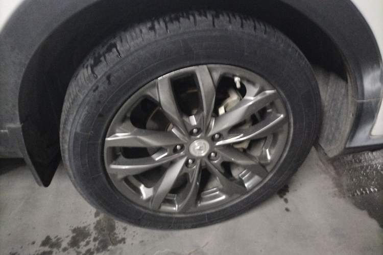 Used CHANGAN CS55PLUS 2021 Blue Whale Edition 1.5T DCT Luxury Model Right Front Wheel Hub