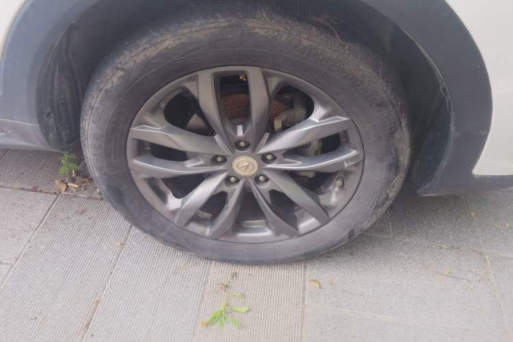 Used CHANGAN CS55PLUS 2021 Blue Whale Edition 1.5T DCT Prestige Model Right Front Wheel Hub