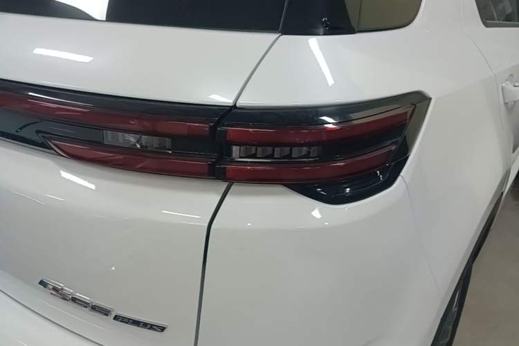 Used CHANGAN CS55PLUS 2021 Blue Whale Edition 1.5T DCT Luxury Model Right Rear Taillight