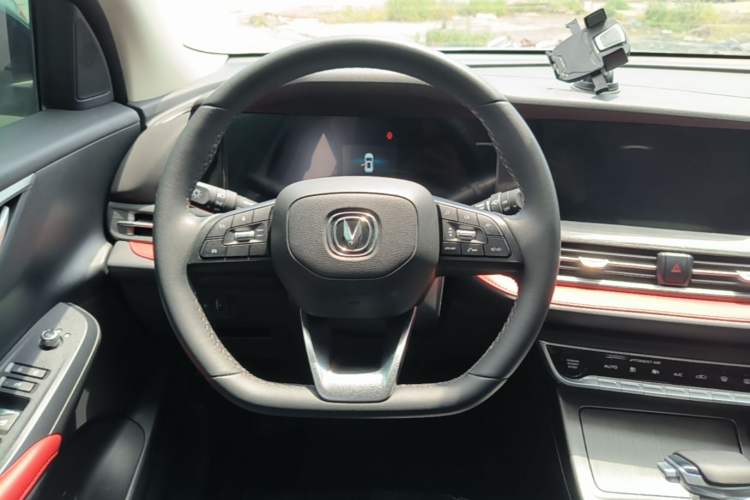 Used CHANGAN CS55PLUS 2021 Blue Whale Edition 1.5T DCT Luxury Model Steering Wheel