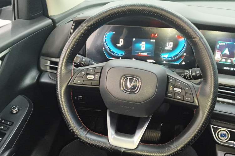 Used CHANGAN CS55PLUS 2021 Blue Whale Edition 1.5T DCT Luxury Model Steering Wheel