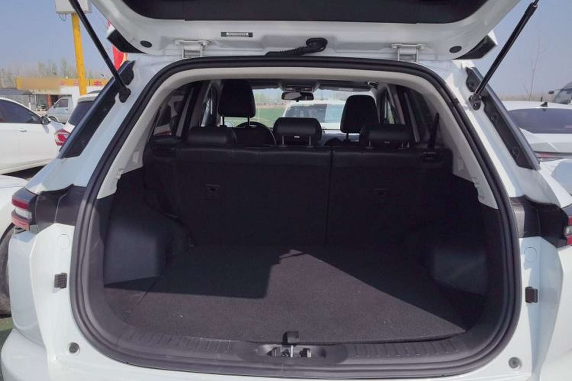 Used CHANGAN CS55PLUS 2021 Blue Whale Edition 1.5T DCT Luxury Model Trunk