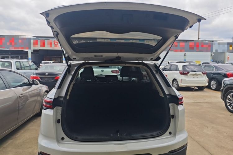 Used CHANGAN CS55PLUS 2021 Blue Whale Edition 1.5T Manual Luxury Model Trunk