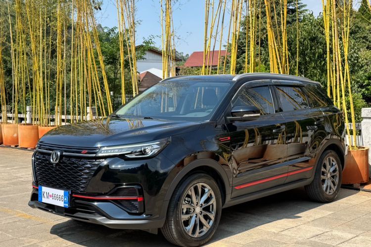 Used CHANGAN CS55PLUS 2022 Blue Whale Edition 1.5T DCT Luxury Model Guazi used car, China used car export, Used car for sale, Used  cars, Cheapest cars for sale