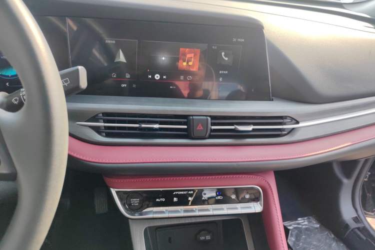 Used CHANGAN CS55PLUS 2022 Blue Whale Edition 1.5T DCT Luxury Model Audio And AC Panel