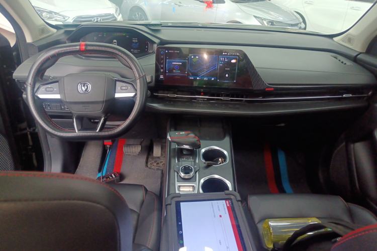 Used CHANGAN CS55PLUS 2022 2nd Generation 1.5T DCT Prestige Version Center Console