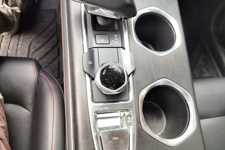 Used CHANGAN CS55PLUS 2022 2nd Generation 1.5T DCT Prestige Version Gear Lever