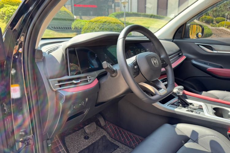 Used CHANGAN CS55PLUS 2022 Blue Whale Edition 1.5T DCT Luxury Model Interior 4