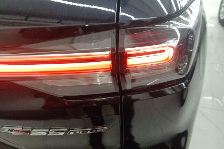 Used CHANGAN CS55PLUS 2022 2nd Generation 1.5T DCT Prestige Version Right Rear Taillight