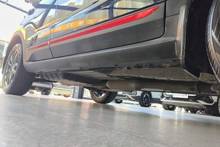 Used CHANGAN CS55PLUS 2022 Blue Whale Edition 1.5T DCT Luxury Model Right Side Sill