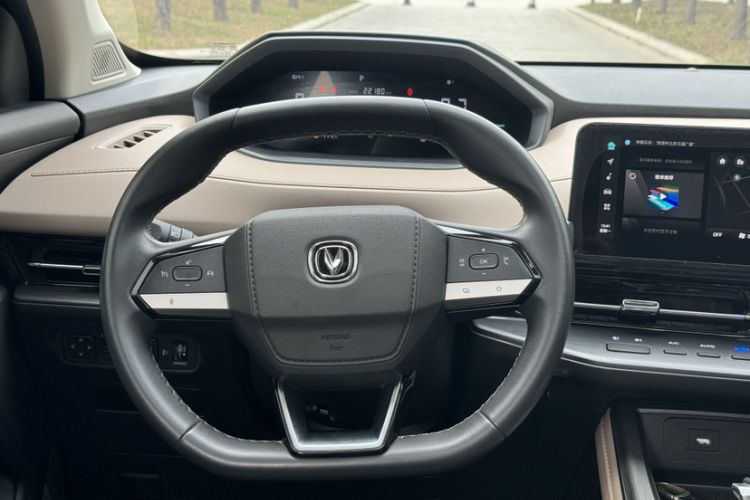 Used CHANGAN CS55PLUS 2022 2nd Generation 1.5T DCT Luxury Version Steering Wheel