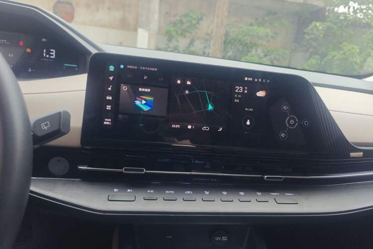 Used CHANGAN CS55PLUS 2022 2nd Generation 1.5T DCT Luxury Version Audio And AC Panel