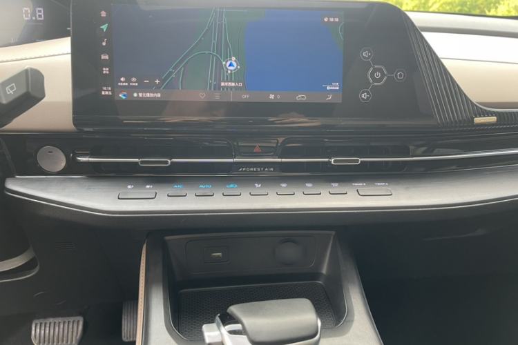 Used CHANGAN CS55PLUS 2022 2nd Generation 1.5T DCT Luxury Version Audio And AC Panel