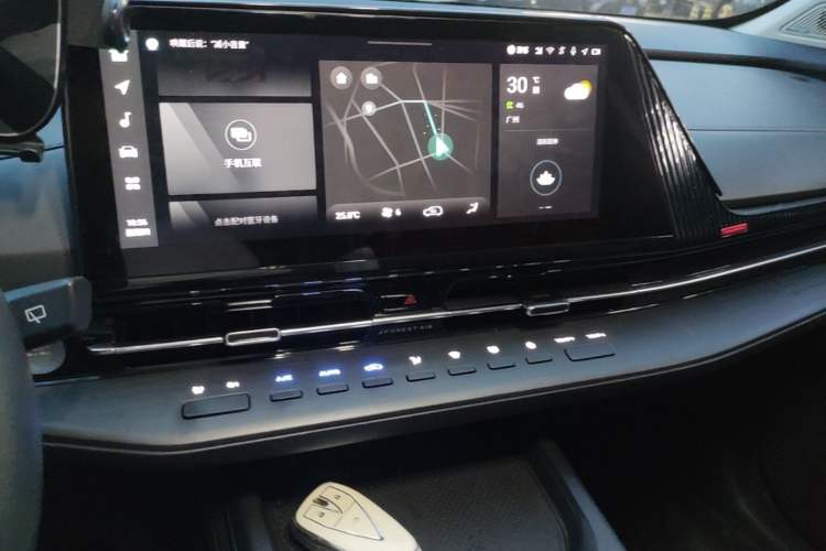 Used CHANGAN CS55PLUS 2022 2nd Generation 1.5T DCT Prestige Version Audio And AC Panel