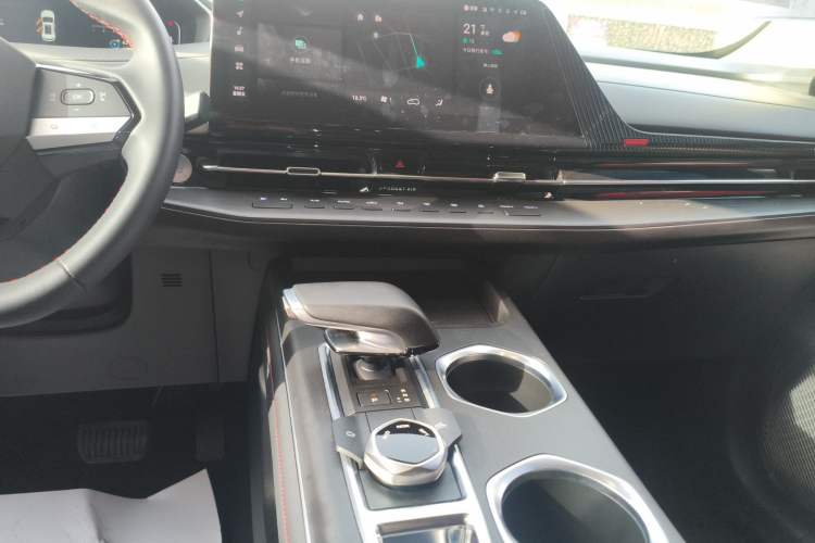Used CHANGAN CS55PLUS 2022 2nd Generation 1.5T DCT Prestige Version Audio And AC Panel