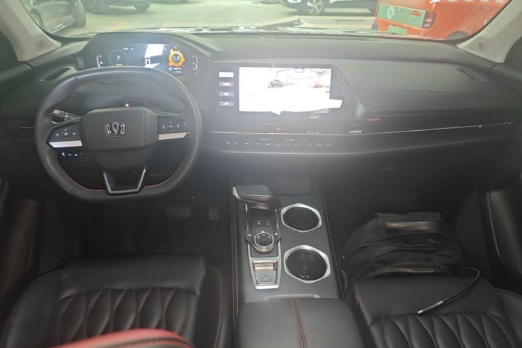 Used CHANGAN CS55PLUS 2022 2nd Generation 1.5T DCT Navigation Edition Center Console