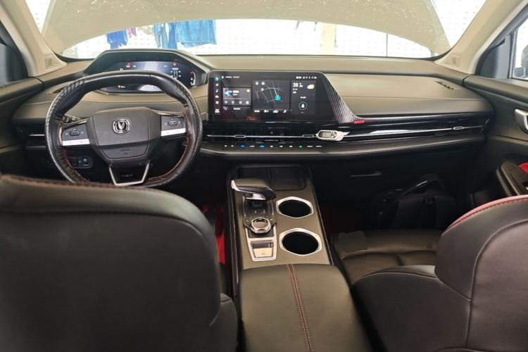 Used CHANGAN CS55PLUS 2022 2nd Generation 1.5T DCT Prestige Version Center Console