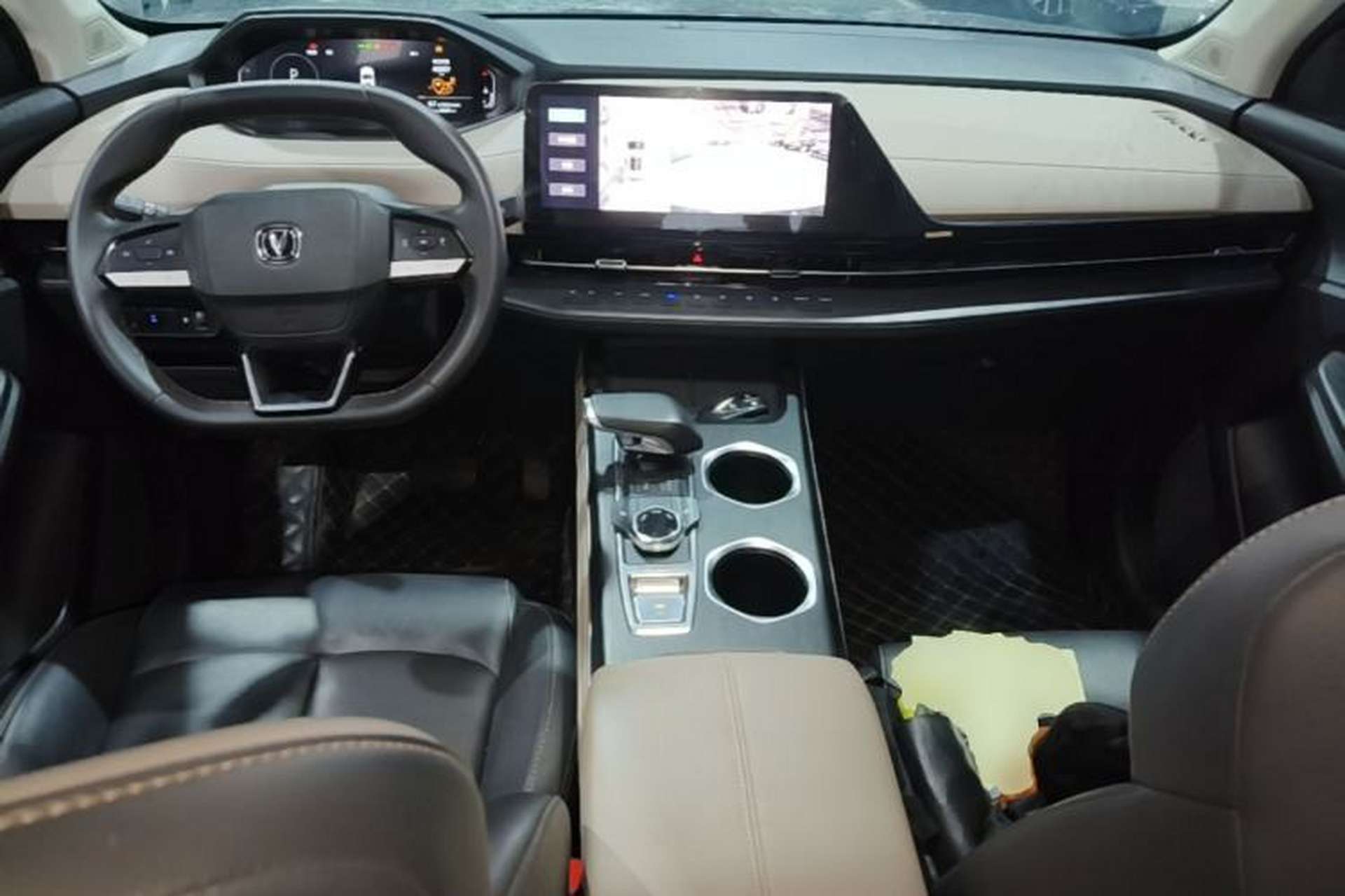 Used CHANGAN CS55PLUS 2022 2nd Generation 1.5T DCT Prestige Version Center Console