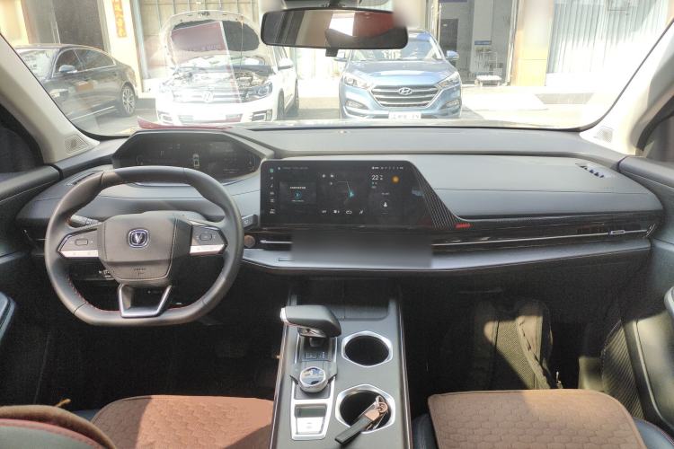 Used CHANGAN CS55PLUS 2022 2nd Generation 1.5T DCT Prestige Version Center Console