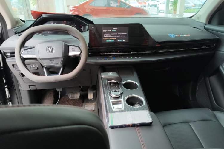 Used CHANGAN CS55PLUS 2022 2nd Generation 1.5T DCT Prestige Version Center Console