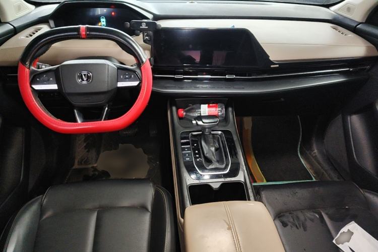 Used CHANGAN CS55PLUS 2022 2nd Generation 1.5T DCT Luxury Version Center Console