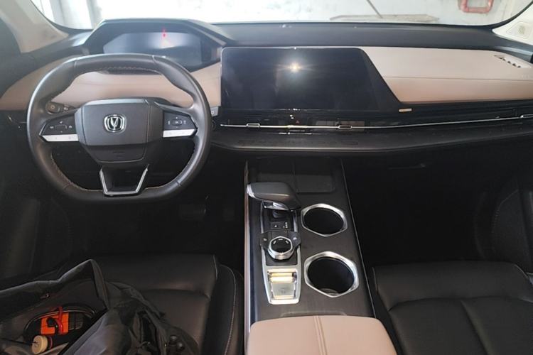 Used CHANGAN CS55PLUS 2022 2nd Generation 1.5T DCT Prestige Version Center Console