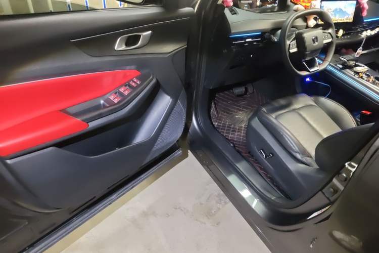 Used CHANGAN CS55PLUS 2022 2nd Generation 1.5T DCT Prestige Version Driver Seat