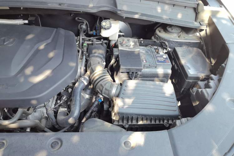 Used CHANGAN CS55PLUS 2022 2nd Generation 1.5T DCT Navigation Edition Engine Bay Left