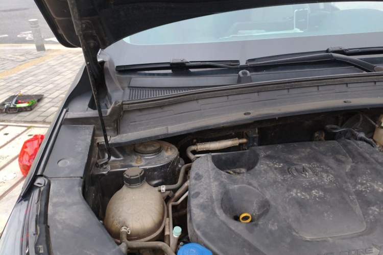 Used CHANGAN CS55PLUS 2022 2nd Generation 1.5T DCT Prestige Version Engine Bay Right
