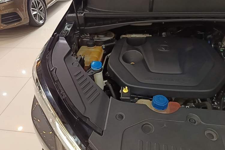 Used CHANGAN CS55PLUS 2022 Blue Whale Edition 1.5T DCT Luxury Model Engine Bay Right