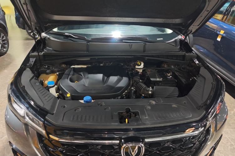 Used CHANGAN CS55PLUS 2022 Blue Whale Edition 1.5T DCT Luxury Model Engine Bay