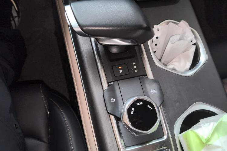 Used CHANGAN CS55PLUS 2022 2nd Generation 1.5T DCT Prestige Version Gear Lever