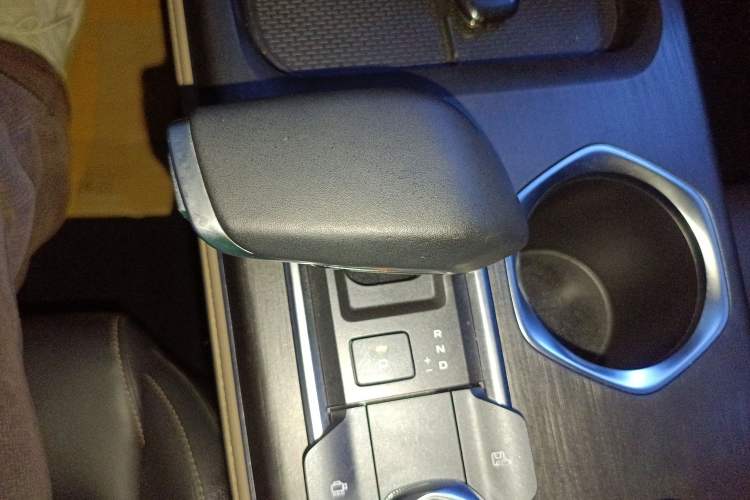 Used CHANGAN CS55PLUS 2022 2nd Generation 1.5T DCT Prestige Version Gear Lever