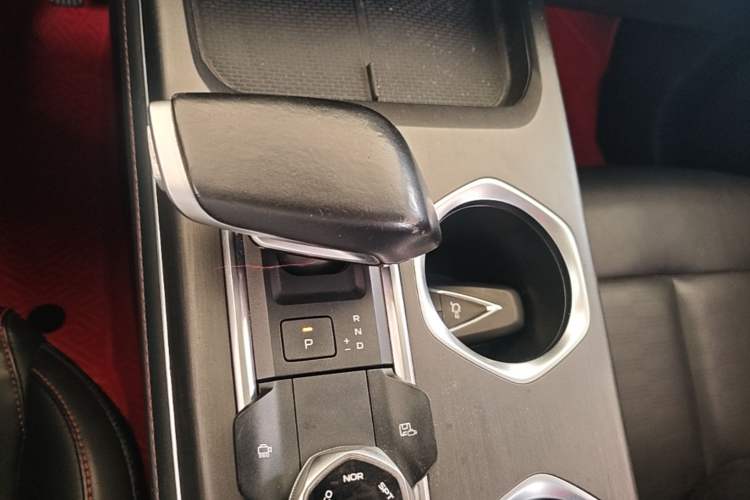 Used CHANGAN CS55PLUS 2022 2nd Generation 1.5T DCT Prestige Version Gear Lever