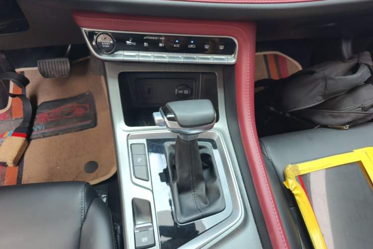 Used CHANGAN CS55PLUS 2022 Blue Whale Edition 1.5T DCT Luxury Model Gear Lever