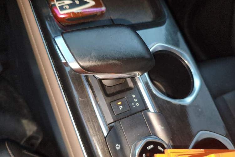 Used CHANGAN CS55PLUS 2022 2nd Generation 1.5T DCT Prestige Version Gear Lever