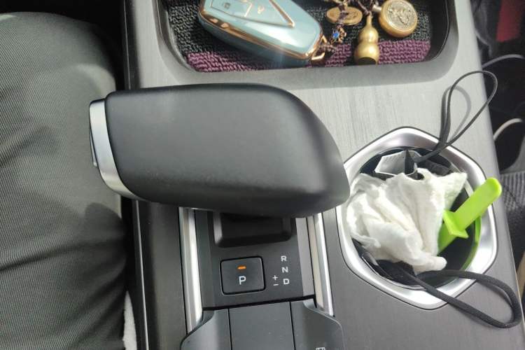 Used CHANGAN CS55PLUS 2022 2nd Generation 1.5T DCT Prestige Version Gear Lever