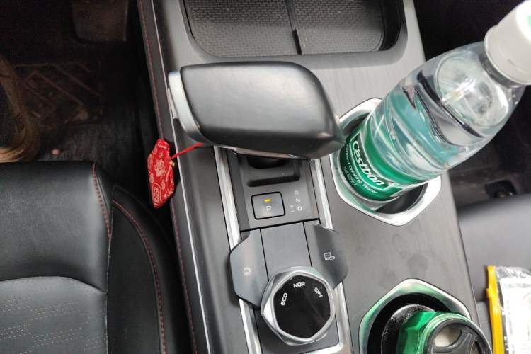 Used CHANGAN CS55PLUS 2022 2nd Generation 1.5T DCT Prestige Version Gear Lever