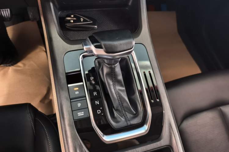 Used CHANGAN CS55PLUS 2022 2nd Generation 1.5T DCT Luxury Version Gear Lever