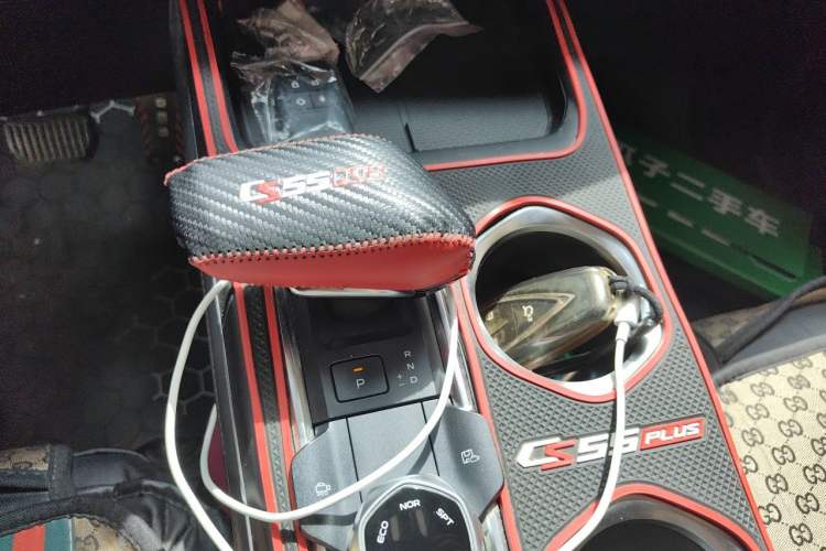 Used CHANGAN CS55PLUS 2022 2nd Generation 1.5T DCT Prestige Version Gear Lever