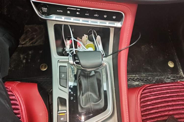 Used CHANGAN CS55PLUS 2022 Blue Whale Edition 1.5T DCT Luxury Model Gear Lever