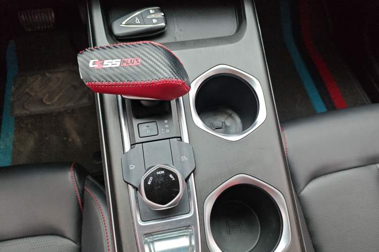 Used CHANGAN CS55PLUS 2022 2nd Generation 1.5T DCT Prestige Version Gear Lever