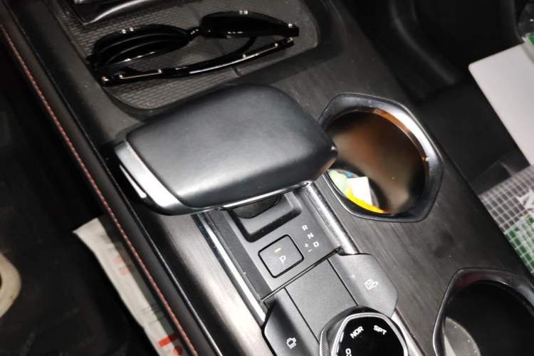 Used CHANGAN CS55PLUS 2022 2nd Generation 1.5T DCT Prestige Version Gear Lever