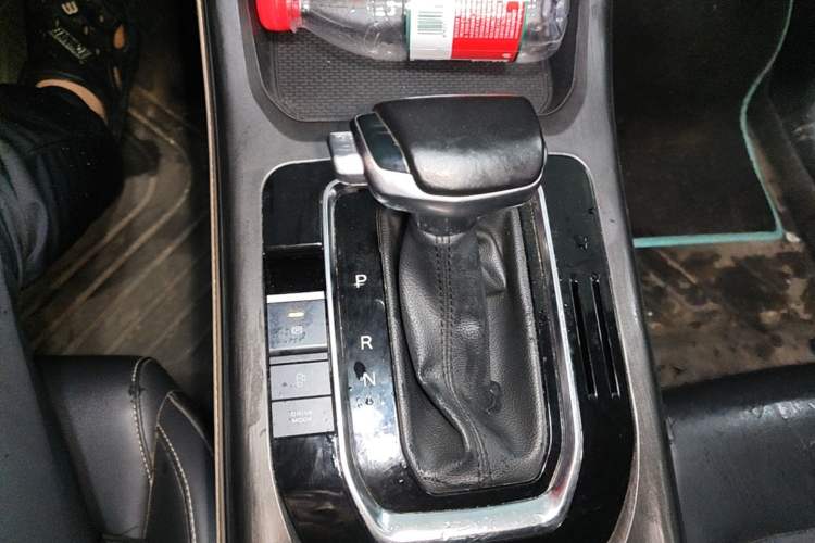 Used CHANGAN CS55PLUS 2022 2nd Generation 1.5T DCT Luxury Version Gear Lever