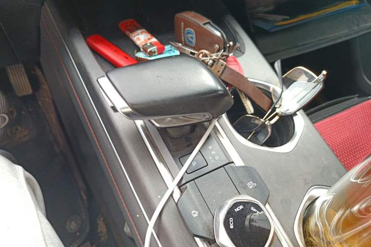 Used CHANGAN CS55PLUS 2022 2nd Generation 1.5T DCT Prestige Version Gear Lever